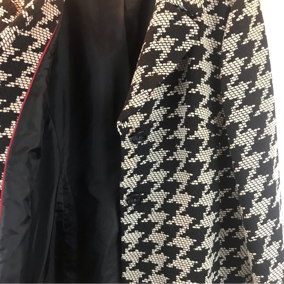 Talbots - Picture 9 of 11